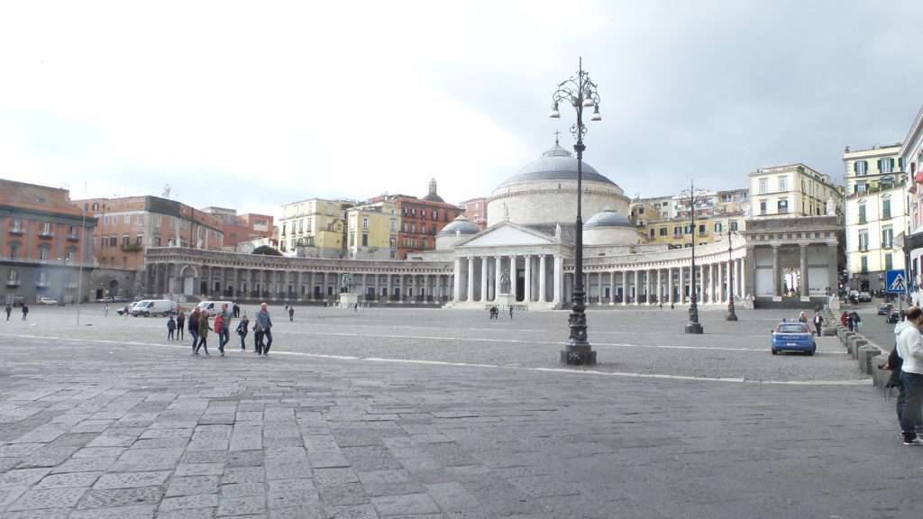 Piazza de Plebisicito.