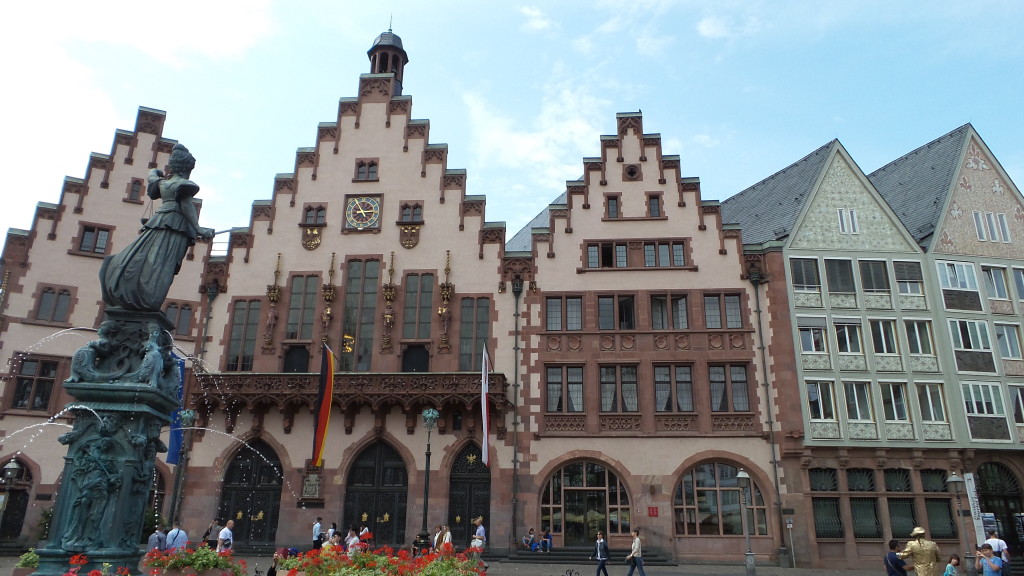 The current city hall - Since 1405.