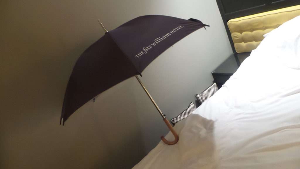 Hotel Umbrella.